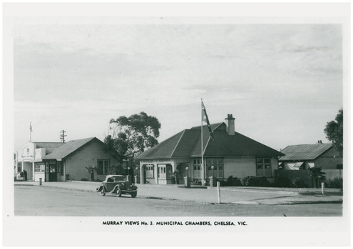 P00052 Municipal Chambers C1940 copy of postcard