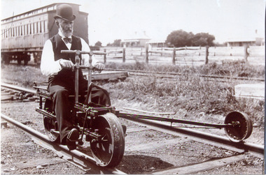 P00114 Mr Pain railway ganger Mordialloc late 1860s