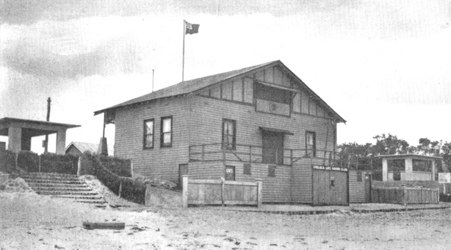 P000180a Chelsea Life Saving Club