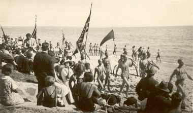 P00538 Life Saving Carnival Chelsea c1930