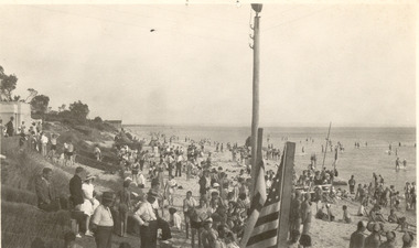 P00115 Edithvale Life Saving Carnival 1940_50s