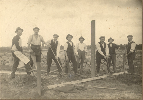 Erecting fence around Chelsea Football Ground c1923