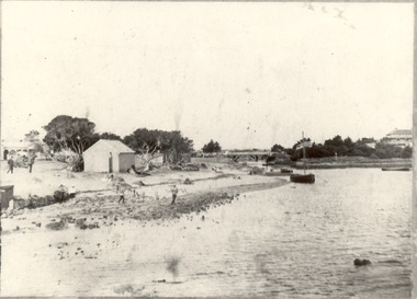 Mordialloc Creek early scene