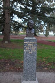 Artwork, other - Public Artwork, Kevin Michael Rudd (Prime Ministers' Walk)
