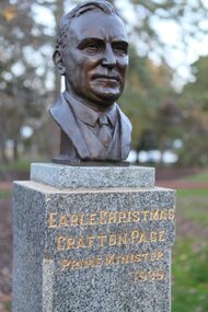 Public Artwork, Wallace Anderson, Earle Christmas Grafton Page (Prime Ministers' Walk) by Wallace Anderson, 1940