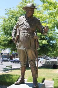 Public Artwork, Harold Edward Pompey Elliot Memorial by Louis Laumen, 2011