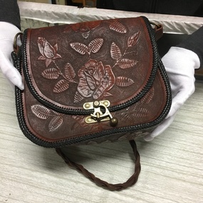 Handbag, HM Prison Pentridge, Handbag made by a prisoner, HM Prison Pentridge, 1987