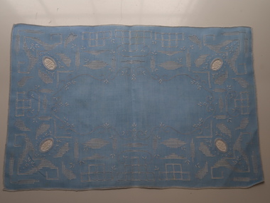 Domestic object - Tray mat