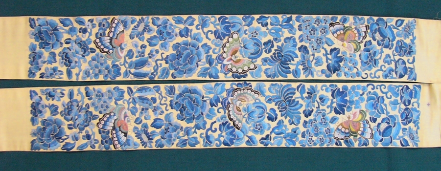 Pair of Chinese Sleeve Bands
