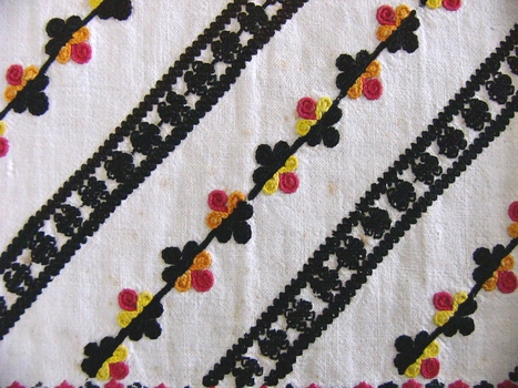 Romanian Embroidered Partial Sleeve 