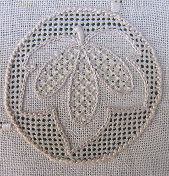 Drawn Thread Mat