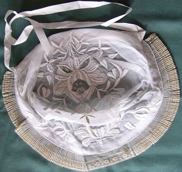 19 th C Breton Valenciennes Coiffe