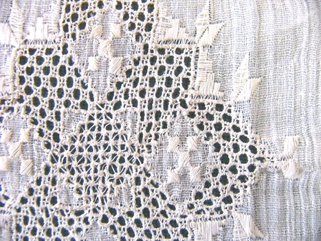 Linen Drawn Thread Embroidered Mat
