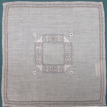 Pulled Work on Lauder Gauze Mat