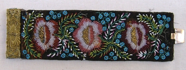 Accessory - Victorian Beaded Bracelet