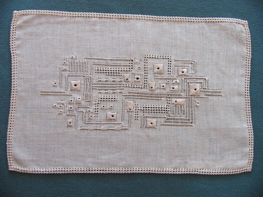 Textile - Mat, Mrs W.J. Wark (Edna) member, Mid 20th century