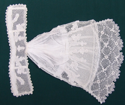19 th C Irish Crochet and Valenciennes Lace Jabot