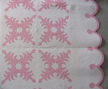 Textile - Hawaiian Applique Patchwork Quilt, Mrs Brent Clark, Patchwork Quilt, Mid 20th century