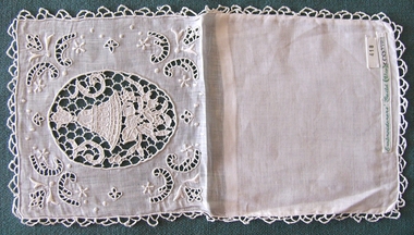 Accessory - Handkerchief sachet, 1875