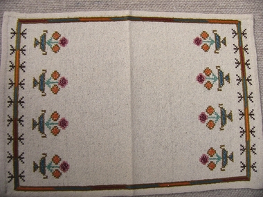 Textile - Mat, Xeipotexnia, 20th century