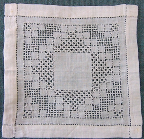 Drawn Thread Mat