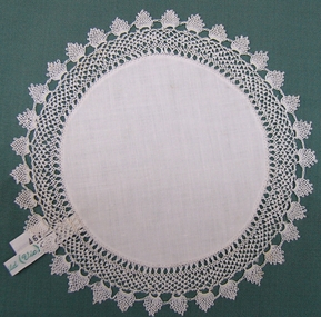 Bibila Lace Mat