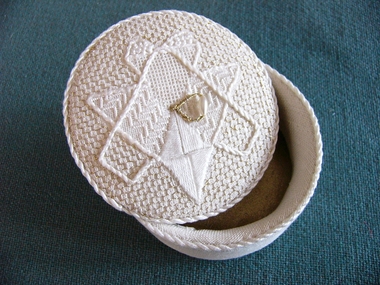 Container - Small circular box, Mid 20th century