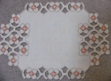 Textile - Early Machine Embroidered Mat, M.W. Eunice Spedding, 1950