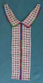 Southern European Blouse Collar and Front Placket
