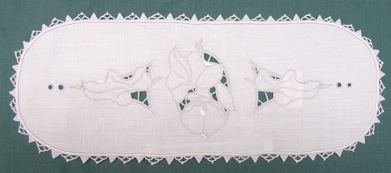Cutwork Small Doyley