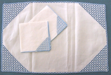 Tray Cloth and Napkins
