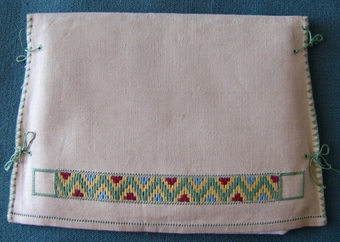 Tea Cosy Cover with Needle Weaving