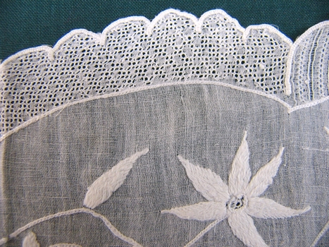 18th C Muslin Sleeve Ruffles Engageants