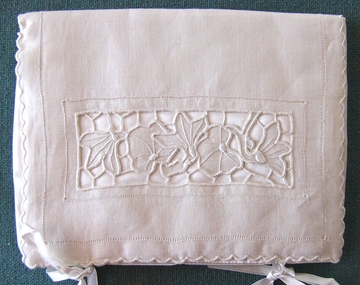Accessory - Sachet, Miss Nancy Guscott, Handkerchief Sachet, 1930'2