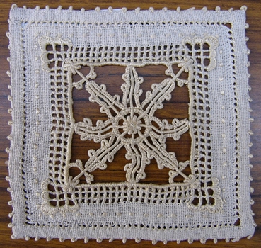 Ruskin Lace Mat
