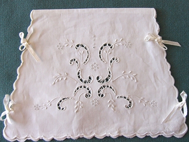Cut Work Embroidery Tea Cosy Cover 