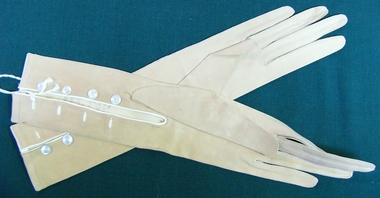 Accessory - Gloves