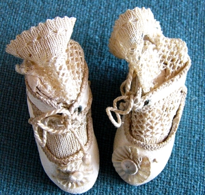 Accessory - Dolls Shoes and Socks, Early 1900's