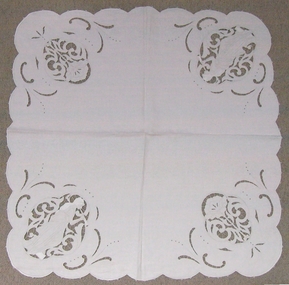 Textile - Cutwork Supper Cloth, Late 19th century