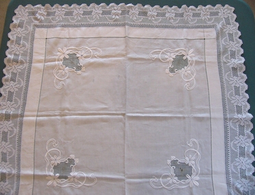 Textile - Drawn Thread Cloth with Crochet Border, Mrs Rose Collins (nee Taylor), 1900-1920