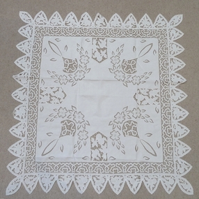 Textile - Renaissance Cutwork Cloth, Mrs Ethel Webb, 1910-1930