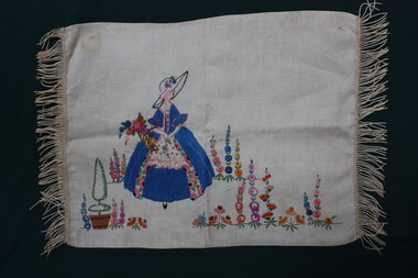 Textile - Cushion Cover, Vera Frogley (b.?-d.2000), 1930-40
