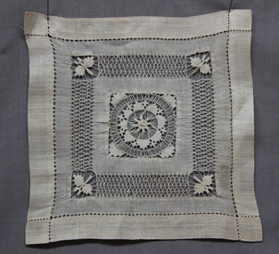 Pina Cloth Mats 