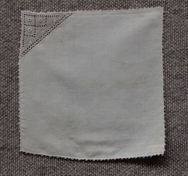 Cream Handkerchief with Knotted Lace