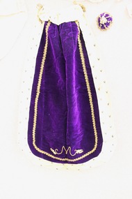 Clothing - Dolls Clothes, Queen Mary's Coronation Clothes, 1911