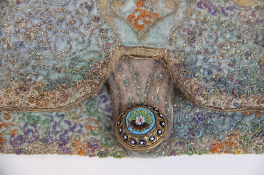 Accessory - Felted purse, Barbara and Roy Hirst