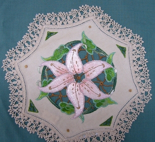 Textile - Cutwork Flower Mat, circa 1910