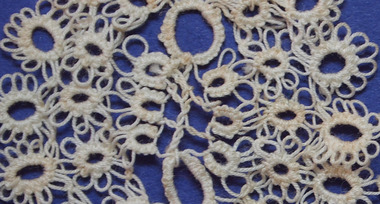 Textile - Dark cream Tatted Collar