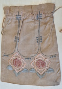 Textile - Art Nouveau Embroidered Sachet, early 20th C