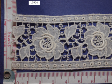 Textile - Machine Imitation Carrickmacross Insertion, Early 20th Century